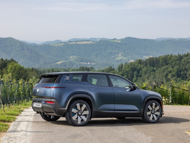 Foto - İflasla burun buruna olan Togg'un rakibi duyurdu! Fiyatları yüzde 40 indirdik