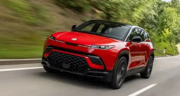 Foto - İflasla burun buruna olan Togg'un rakibi duyurdu! Fiyatları yüzde 40 indirdik