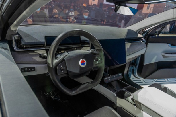 Foto - İflasla burun buruna olan Togg'un rakibi duyurdu! Fiyatları yüzde 40 indirdik