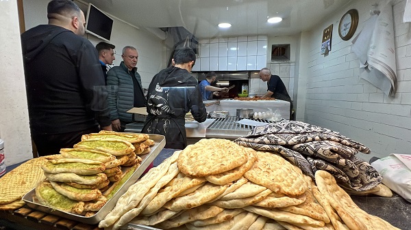 Foto - İftar sofralarının vazgeçilmezi: Fıstıklı börek