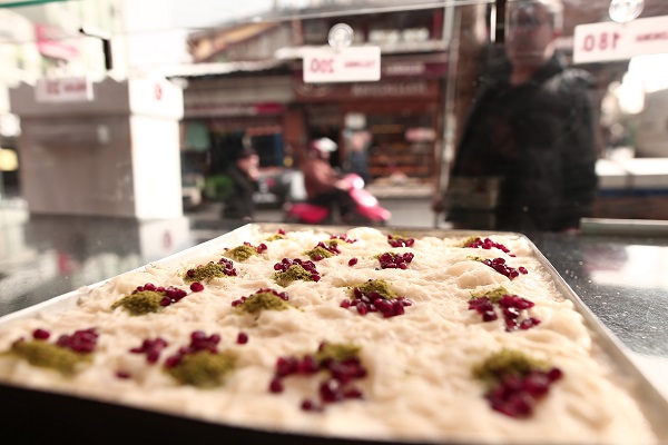 Foto - İftar sofralarının vazgeçilmezi! Fiyatı cep yakıyor