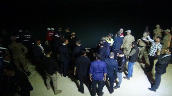 Foto - İftar yemeği sonrası kabus! 3 kişi öldü, 2 kayıp var