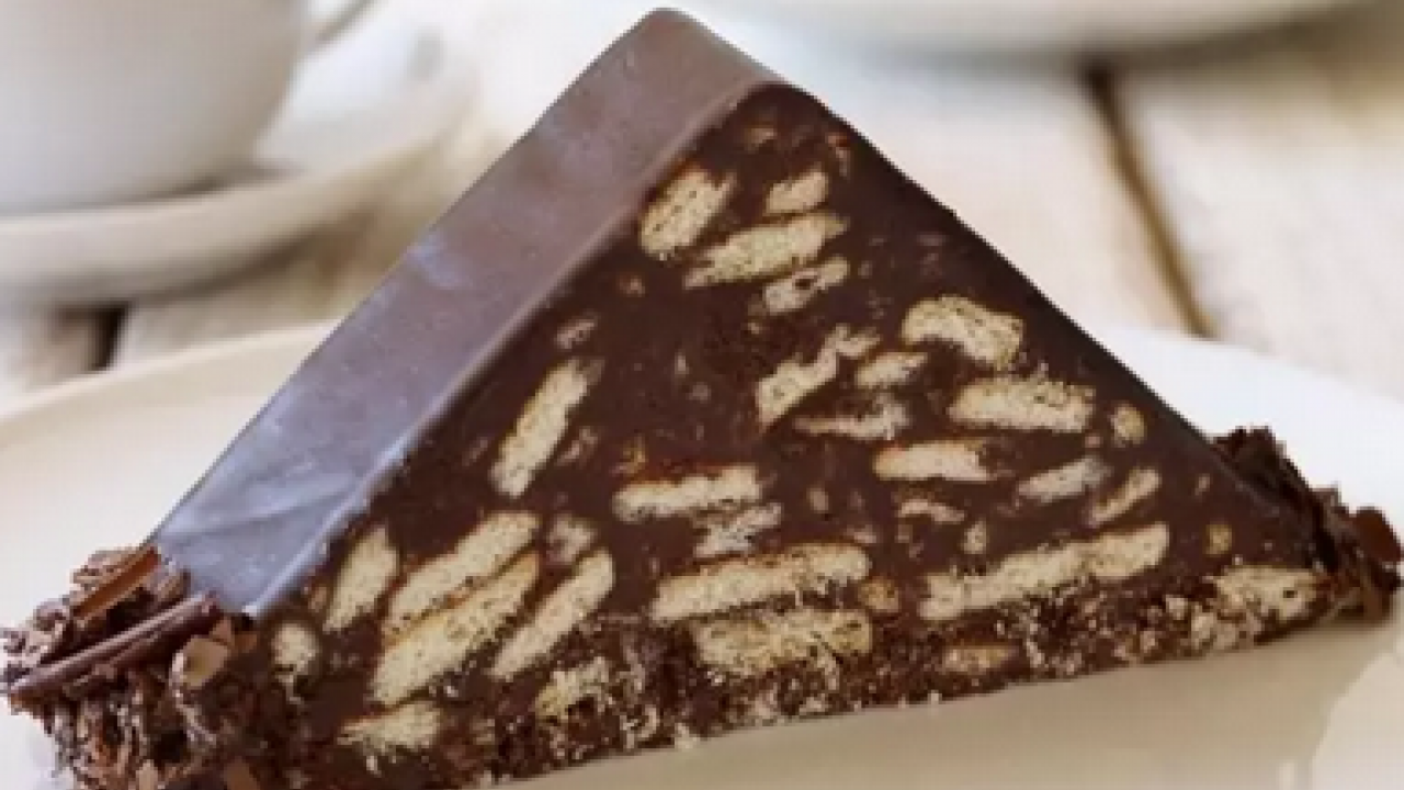 İftara en pratik tatlı: Mozaik pasta tarifi: Pötibör bisküvilerin en güzel hali!