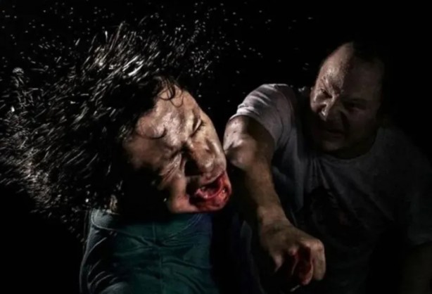 Foto - İftardan önce yemek yemeyi yasakladılar! Daha neler neler var...