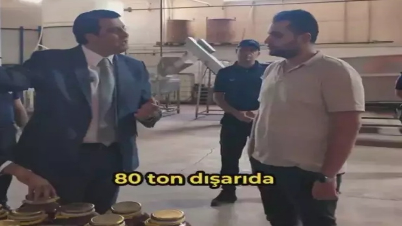 Foto - İğrenç manzara CHP’den AK Parti’ye geçen başkanı şoka uğrattı! "Annene yedirir misin?" diye sordu, aldığı cevap karşısında çıldırdı