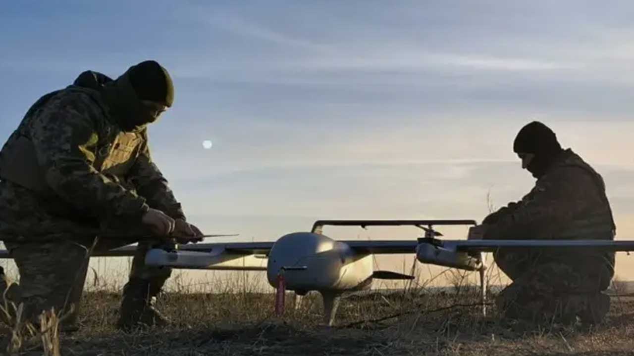 Foto - İHA yapmayı Türkiye'den öğrenmişlerdi! 700 km mezilli İHA yaptılar, taarruza başlıyorlar