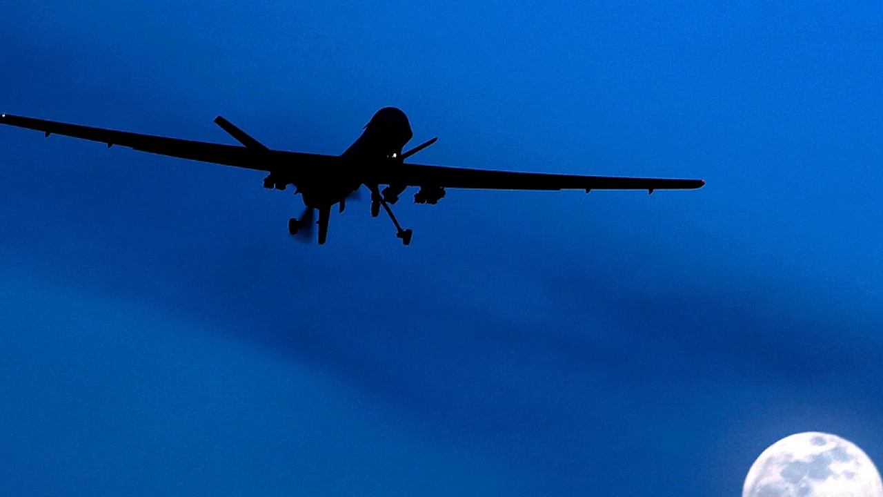 İHA'lar askeri üsler, kışlalar, stratejik noktalar üzerinde uçuş yapmaya başladı! Alarm durumuna geçtiler