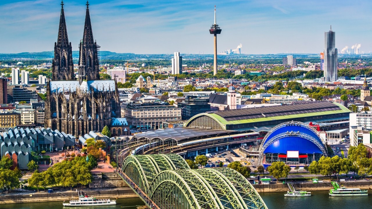 Foto - İHA'lar askeri üsler, kışlalar, stratejik noktalar üzerinde uçuş yapmaya başladı! Alarm durumuna geçtiler