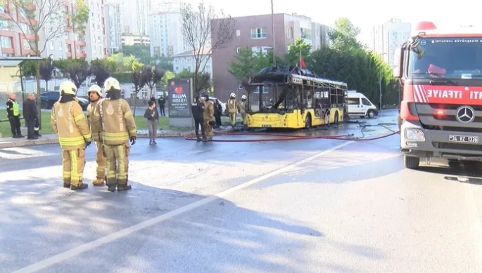 Foto - İhaleler Yan’daşa otobüsler ateşe! İBB İstanbul’un parasını duman etti