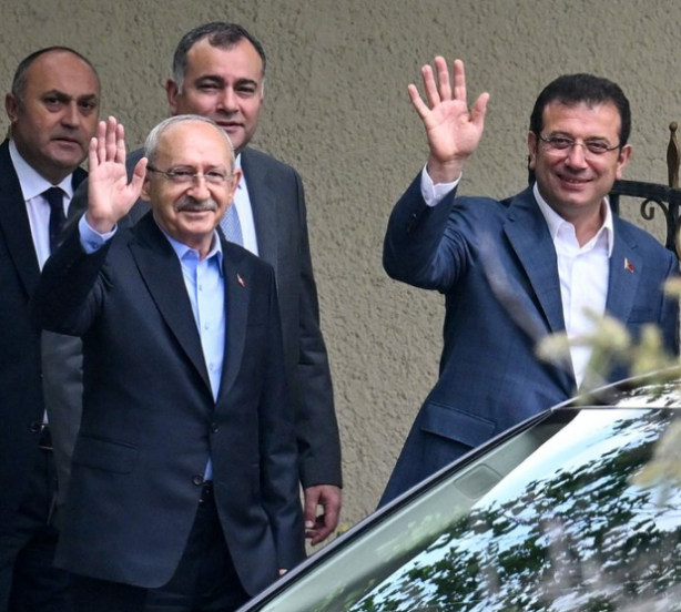 Foto - İhanet toplantısı sonrası ilk yüzleşme: Brutus ile Jul Sezar bugün bir araya geliyor!