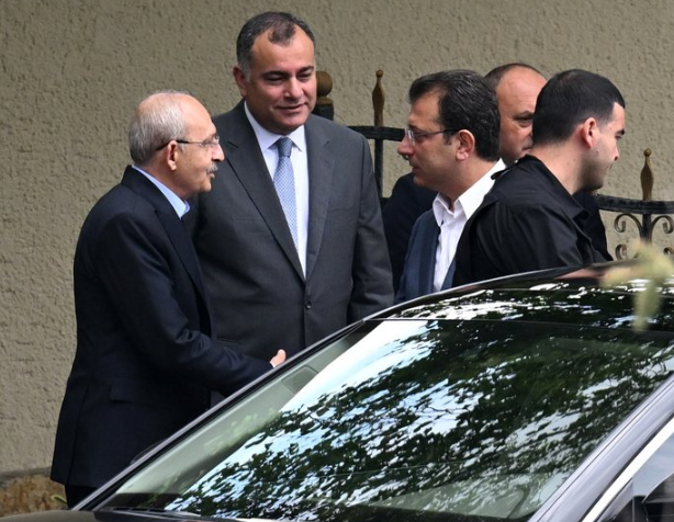 Foto - İhanet toplantısı sonrası ilk yüzleşme: Brutus ile Jul Sezar bugün bir araya geliyor!