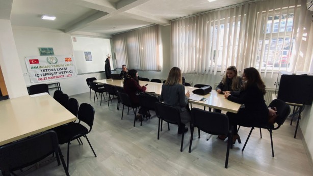 Foto - İHH’dan Kuzey Makedonya’ya yardım! Liselere tefrişat desteği sağlandı