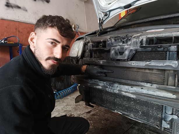 Foto - İhmal edilen periyodik bakım pahalıya patladı! 3 bin TL’lik bakımdan kaçtı, 80 bin TL’ye motor yaptırdı