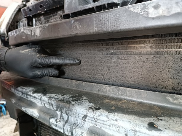 Foto - İhmal edilen periyodik bakım pahalıya patladı! 3 bin TL’lik bakımdan kaçtı, 80 bin TL’ye motor yaptırdı