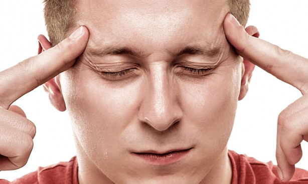 Foto - İhmal etmeyin! Başınız ağrıyorsa belirtisi bu olabilir! 