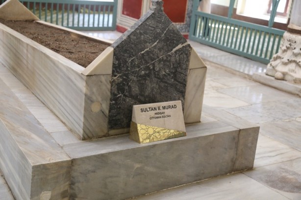 Foto - II. Murad Türbesi - Bursa