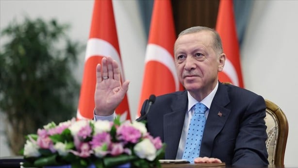 Foto - İkbal Gürpınar şok oldu! O cemaatten Kabe'de Erdoğan için skandal sözler...