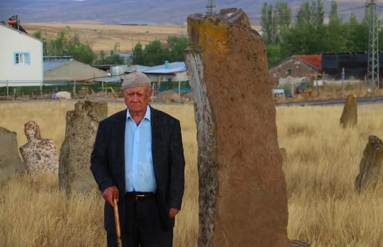 İki asırlık gizemli mezarlık! Görenler şoke oluyor