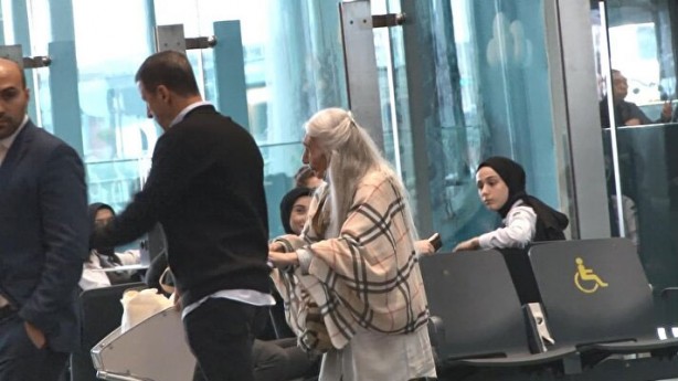 Foto - İki aydır İstanbul Havalimanı'nda yaşıyordu! İranlı akademisyenden haber var