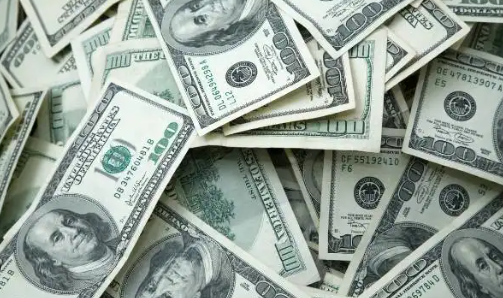 Foto - İki banka dolar kuru tahminini alelacele güncelledi