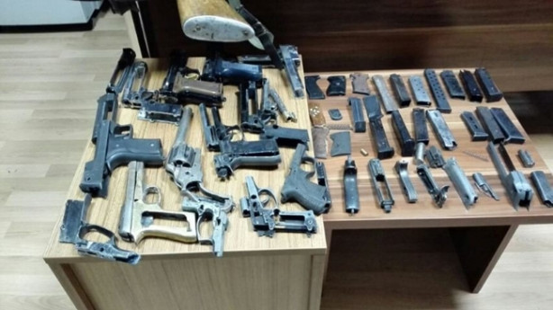 Foto - İki evden cephanelik çıktı! 