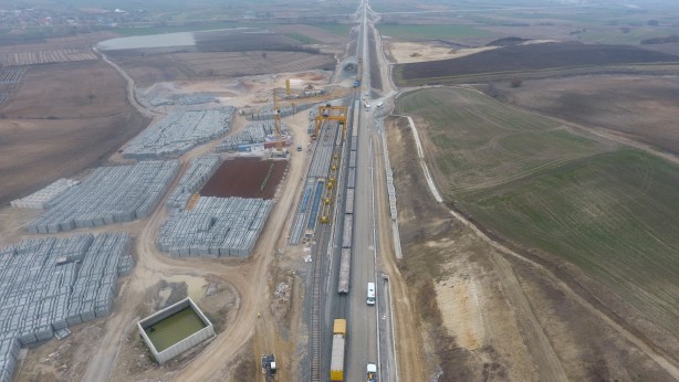 İki il arası mesafe 1 saat 10 dakikaya düşecek!