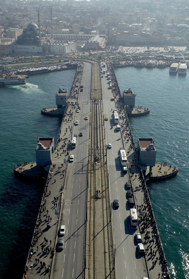 Foto - İki kültürü birbirine bağlayan köprü: Galata Köprüsü