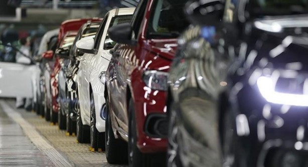 Foto - İki otomobil markası fiyat güncelledi! Biri fiyatları indirdi diğeri zam yaptı