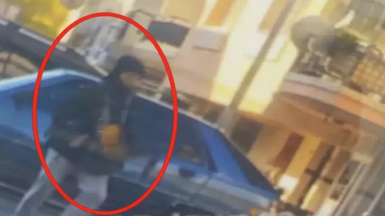 Foto - İki polisimizi şehit eden 16 yaşındaki hainin evinden çıkanlar şoke etti 