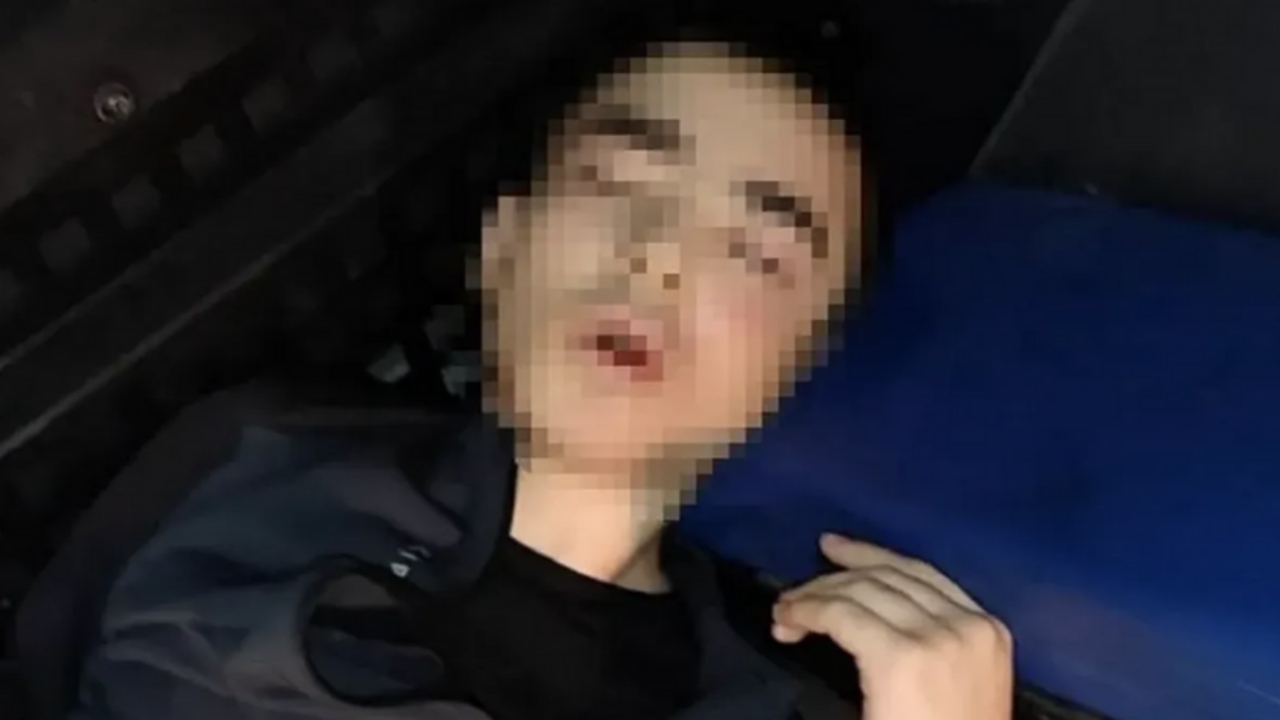 Foto - İki polisimizi şehit eden 16 yaşındaki hainin evinden çıkanlar şoke etti 