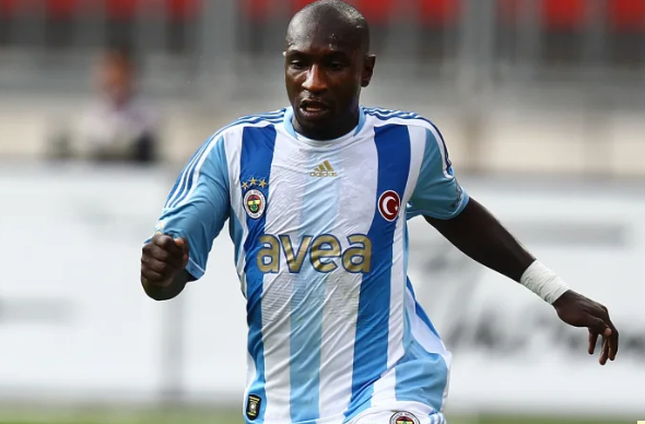 İki Türk futbolcuları kadrosuna katarak gizlice harekete geçti! Çalışmaları başladı