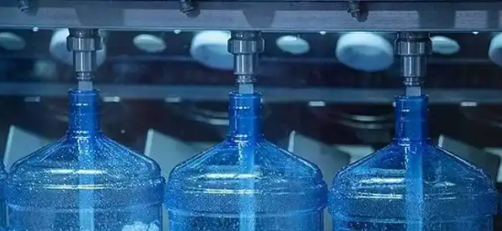 Foto - Doğruysa büyük skandal! 'Fiyatları ortak belirliyorlar' iddiası sonrası iki Türk su devine soruşturma