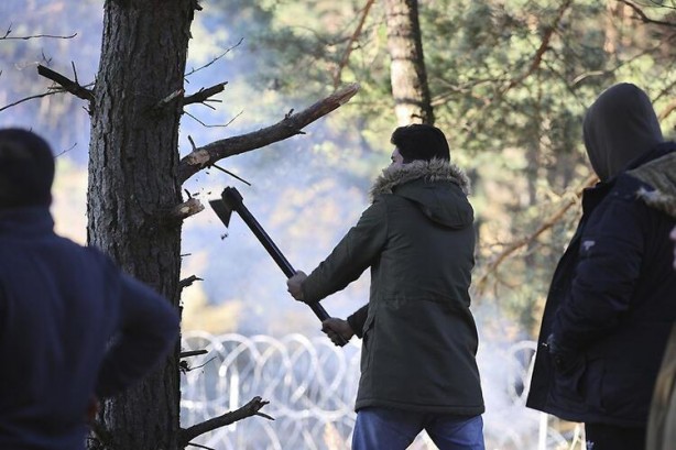 Foto - İki ülke arasında savaş kapıda! Karadeniz üzerinden sınırlarına yaklaştı! 21 dakikada vurabilir… 