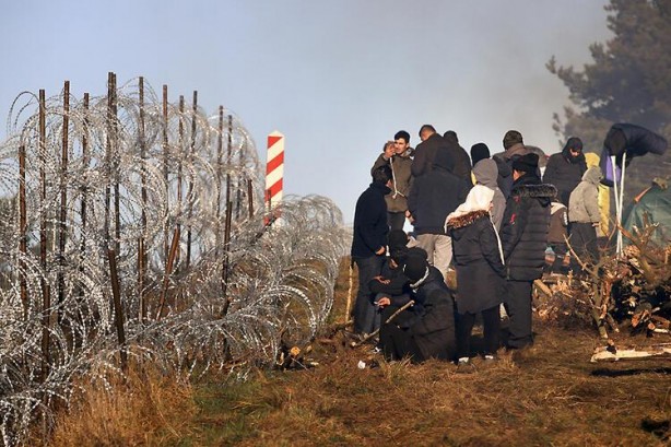 Foto - İki ülke arasında savaş kapıda! Karadeniz üzerinden sınırlarına yaklaştı! 21 dakikada vurabilir… 