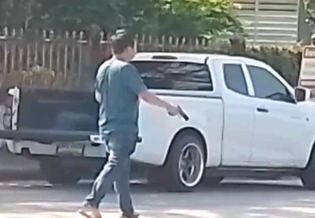 Foto - İki ülke sınırında hareketli dakikalar! Polisler askere ateş açtı