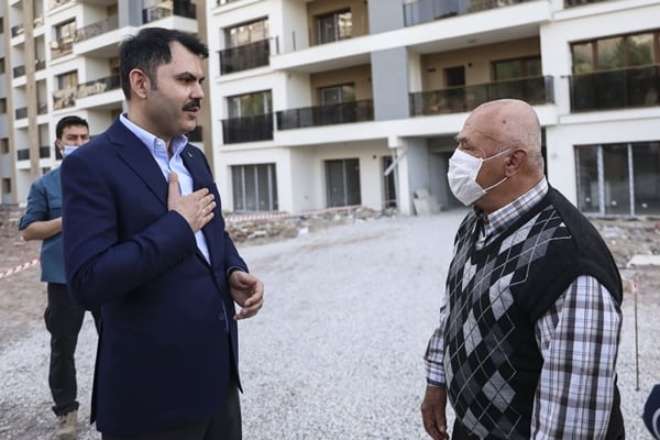 Foto - İki yıl önce sitem ettiği yerde bu kez Bakan Murat Kurum'a teşekkür etti
