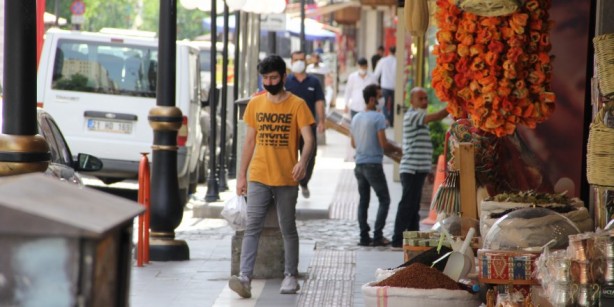 Foto - İkinci dalga endişesi yaşanıyor... O ilimizde yeni koronavirüs kararı