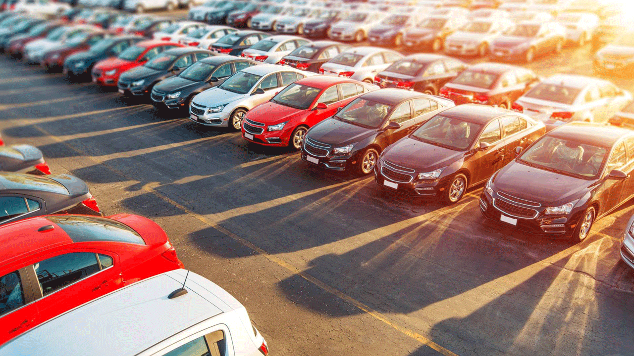 İkinci elin tam zamanı: Vatandaş sıraya girdi