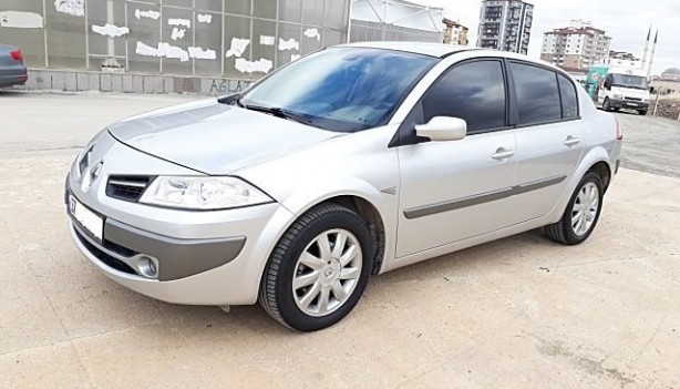 Foto - İkinci el araba için flaş gelişme! İşte fiyatı en çok düşen otomobiller