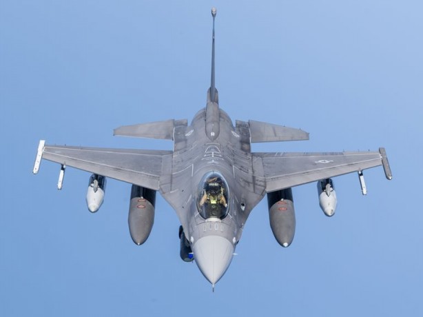 Foto - İkinci el F-16'lar kıymete bindi! Hurdasını bile alıyorlar!