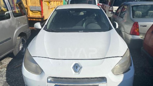 Foto - İkinci el otomobil satın alacaklar dikkat! İşte 130 bin TL'den başlayan otomobiller…