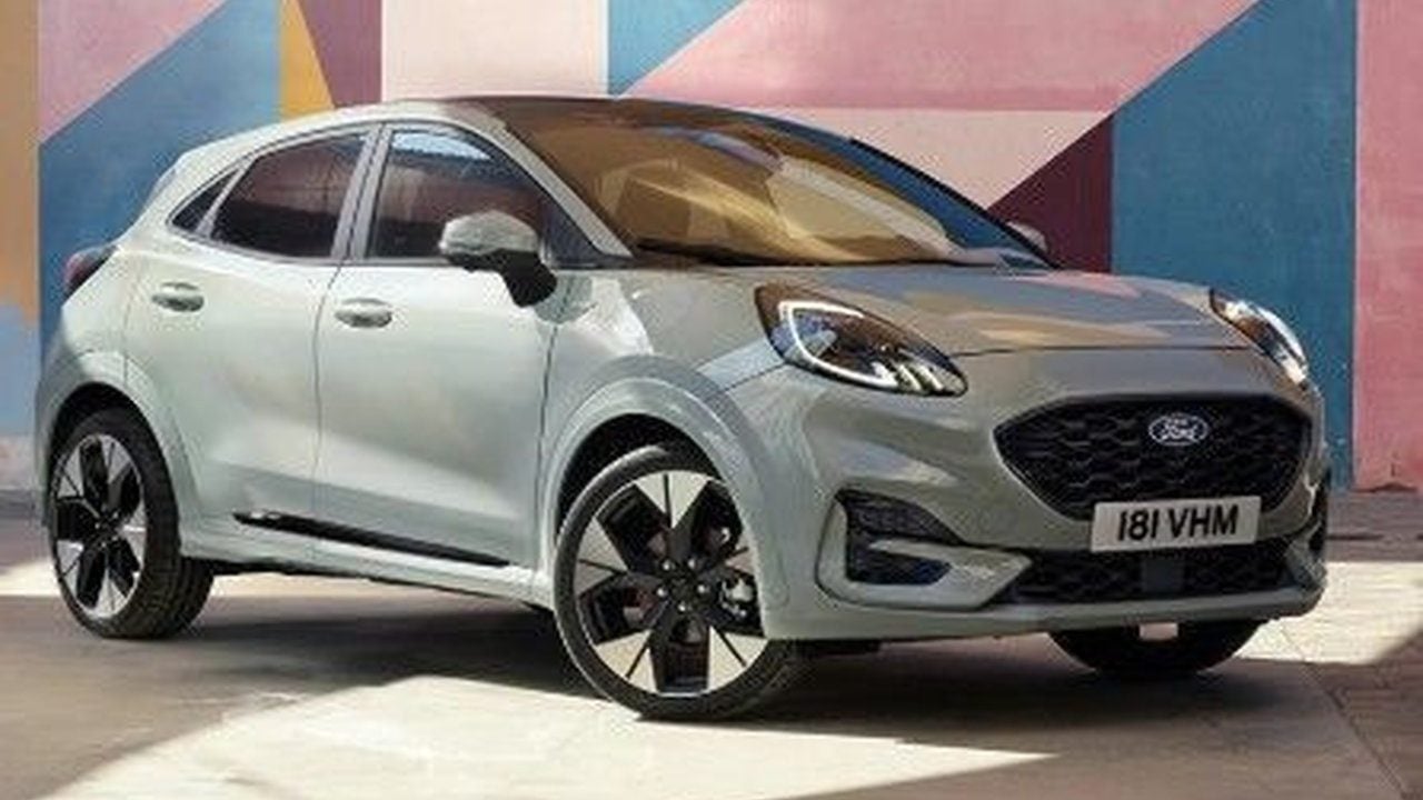 Foto - İkinci el parasına sıfır otomobiller! Fiyatları gören, soluğu bayide alıyor