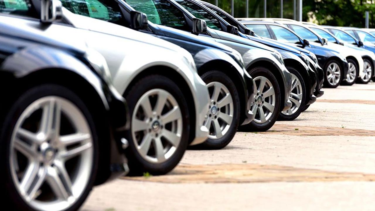 Foto - İkinci elde cebinizi yakmasın! Türkiye’de en hızlı değer kaybeden otomobiller açıklandı