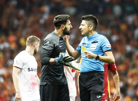Foto - İkinci kez şaşırmaya hazır olun! Yerli Muslera bulundu bile... Eski Beşiktaşlı geliyor!