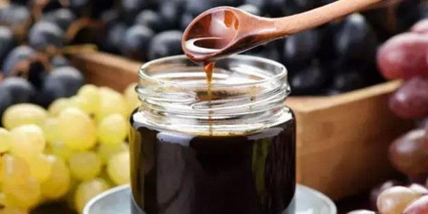 Foto - İkisini de birlikte 24 saat çok büyük etki verdi, herkes yaptı: Sabah 2 kaşık pekmeze limon sıkıp için! Bakın ne oluyor