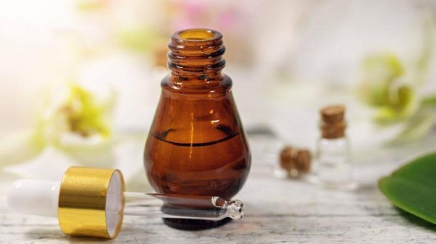 Foto - İkiye bölüp üzerine tuz dökün! Ne tel ne de sünger gerekli, pas lekeleri su gibi akıyor