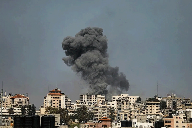 Foto - İkiyüzlü ABD! İsrail'e hem bombalama diyor hem de bomba veriyor