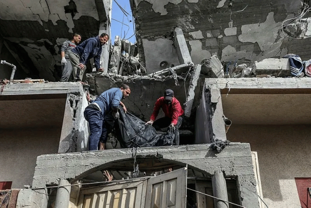 Foto - İkiyüzlü ABD! İsrail'e hem bombalama diyor hem de bomba veriyor