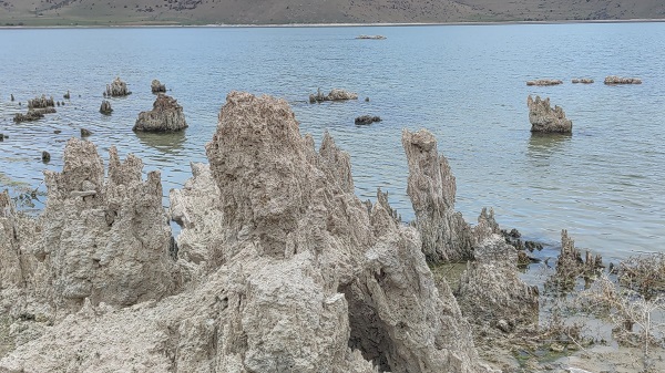 Foto - İklim değişikliği can sıkıyor! Sular çekildi ortaya bu manzara çıktı