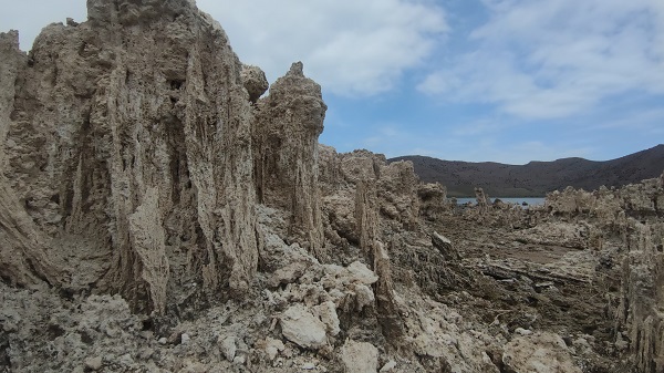 Foto - İklim değişikliği can sıkıyor! Sular çekildi ortaya bu manzara çıktı